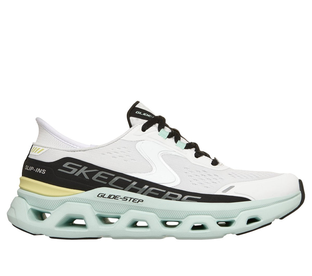 Slip-ins: Glide-Step Altus | Skechers