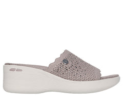 Martha Stewart: Pier-Lite - Light Essence | Skechers