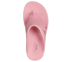 GO RECOVER Refresh - Glitzy | Skechers