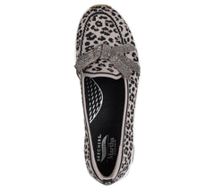 Martha Stewart: Arch Fit Living | Skechers