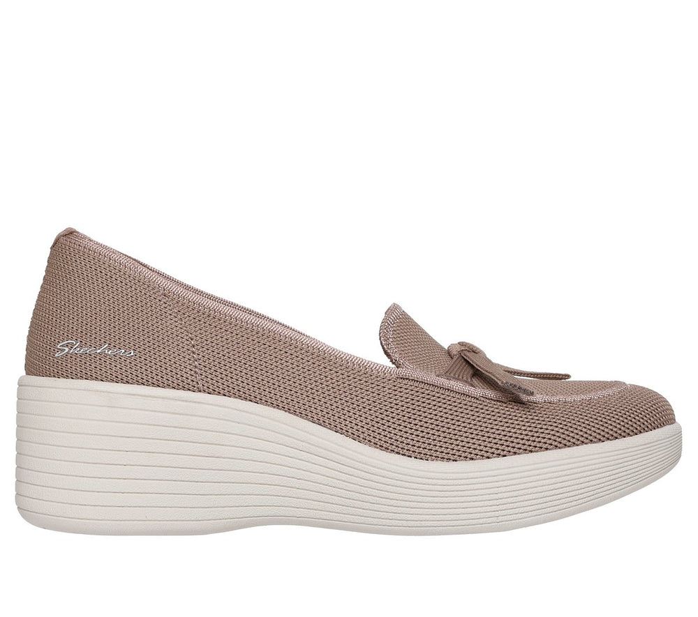 Relaxed Fit: Parallel Lite - Soaring Softly | Skechers