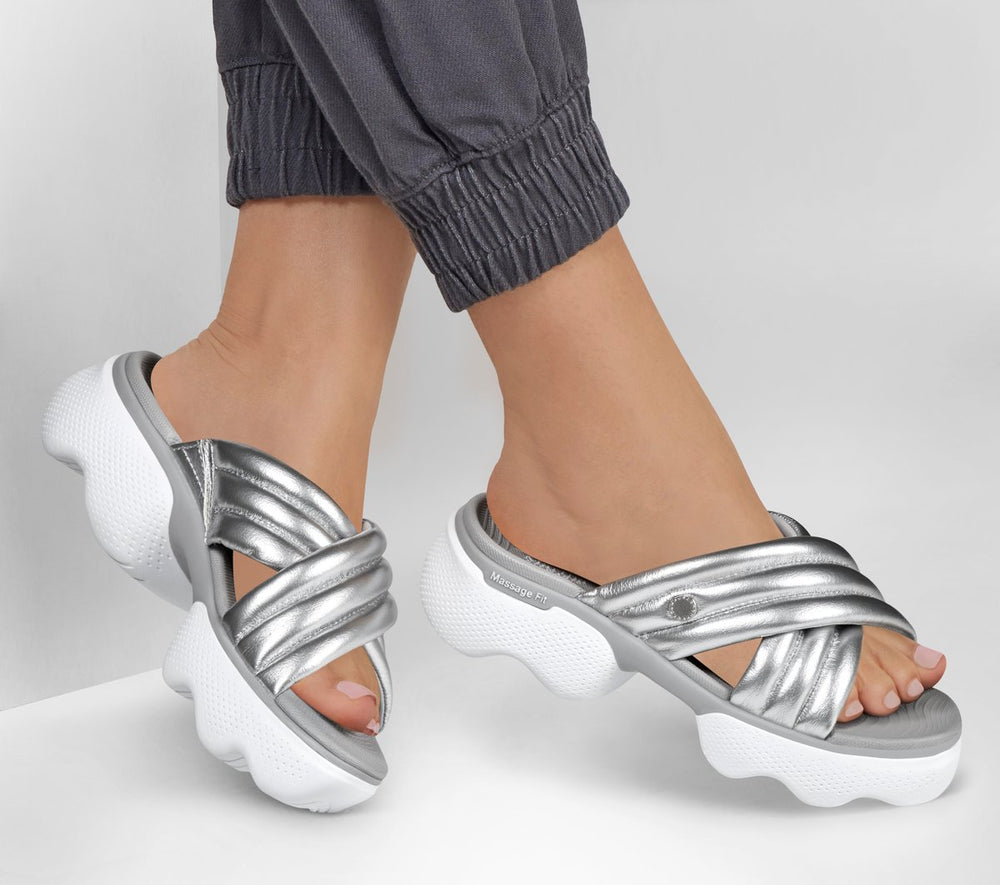 Martha Stewart:Massage Fit Edge - Shine Bright | Skechers