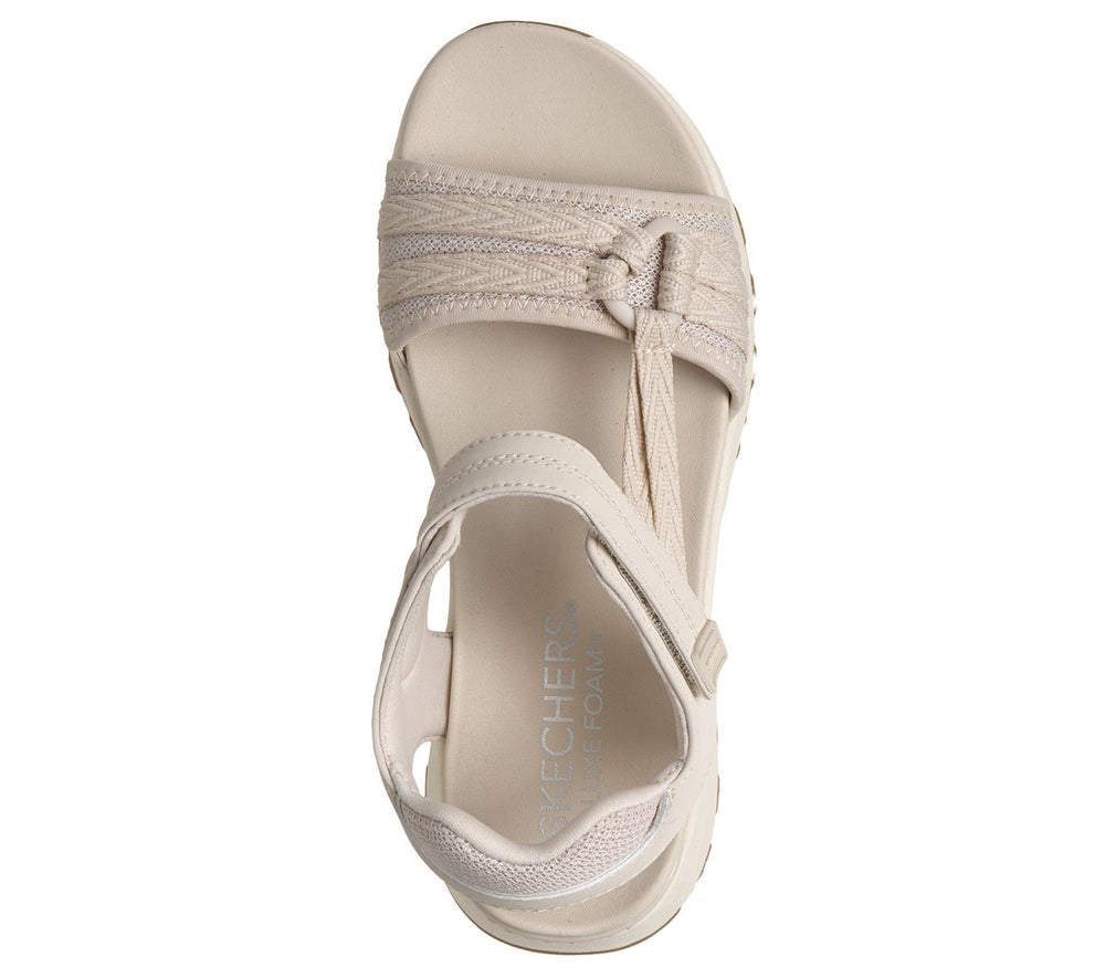 Castle | Skechers