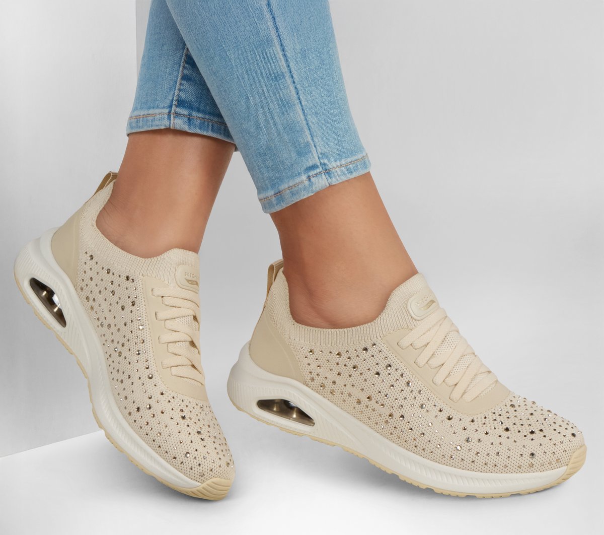 Relaxed Fit: Arch Fit UNO - Starla | Skechers