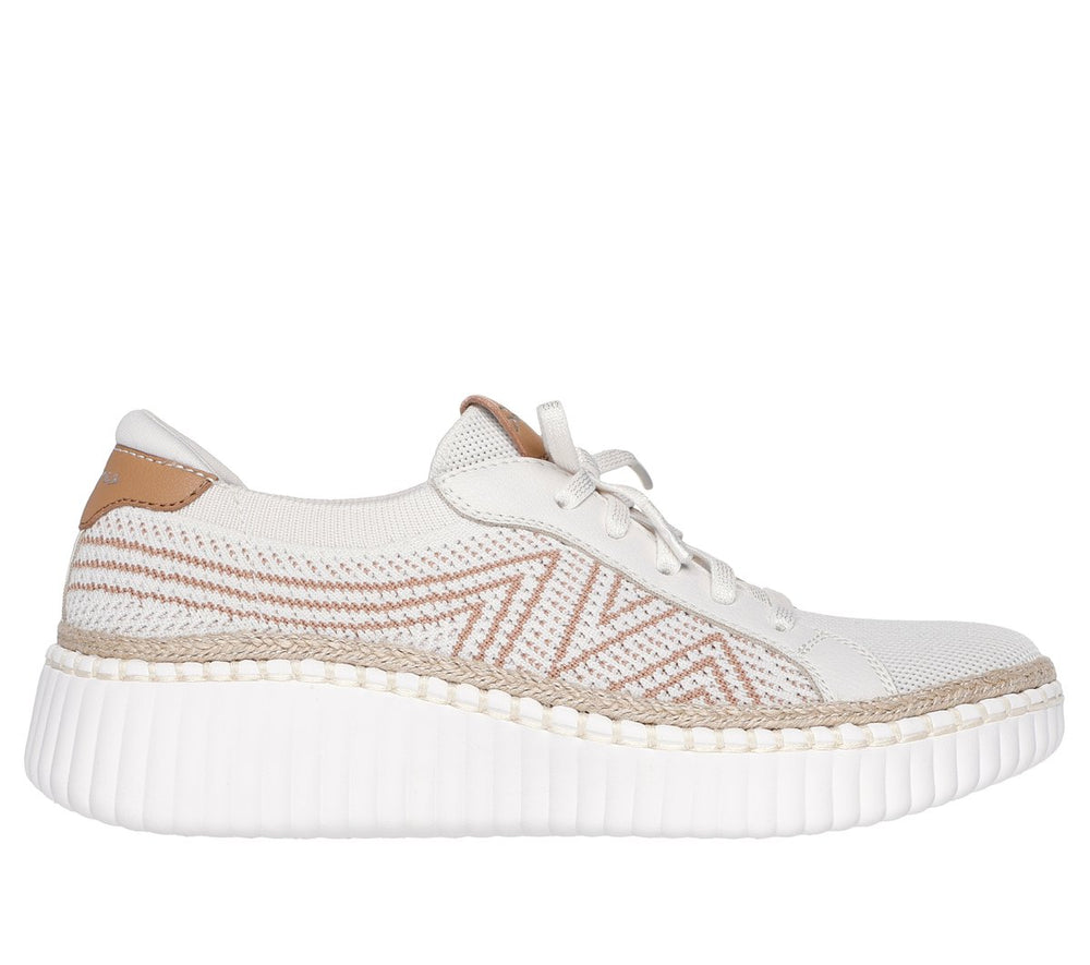 Wilshire Blvd - Bellevue | Skechers