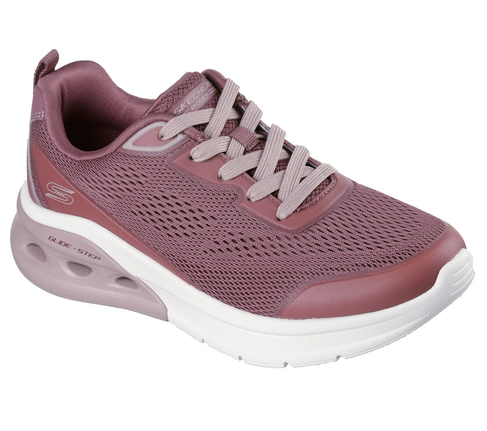 BOBS Sport Arc Waves 2.0 - Now In | Skechers
