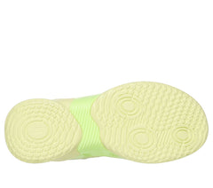 Snoop Dogg: SKX Resagrip - Boss Treatment | Skechers