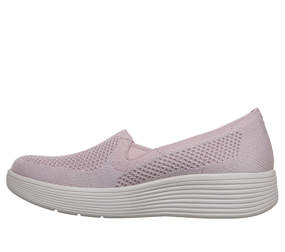 Relaxed Fit: Arch Fit Laguna - Adore Her | Skechers