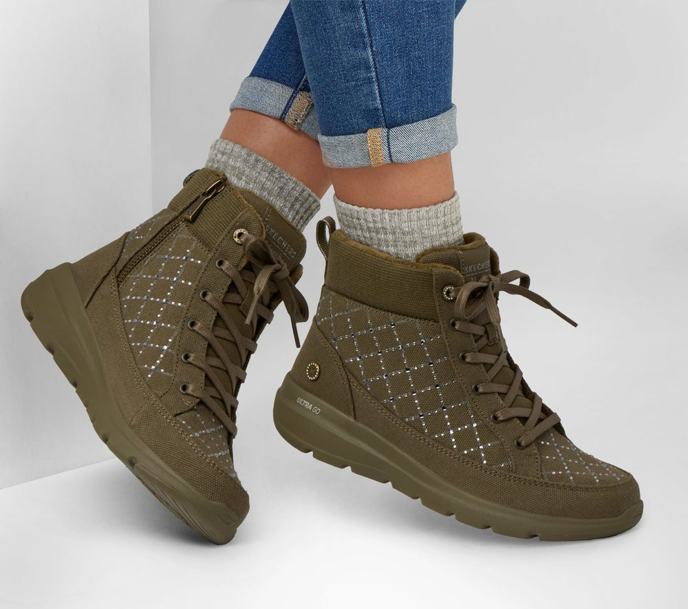 Martha Stewart: Glacial Ultra - Spotlight | Skechers