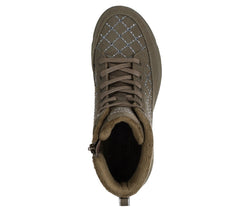 Martha Stewart: Glacial Ultra - Spotlight | Skechers