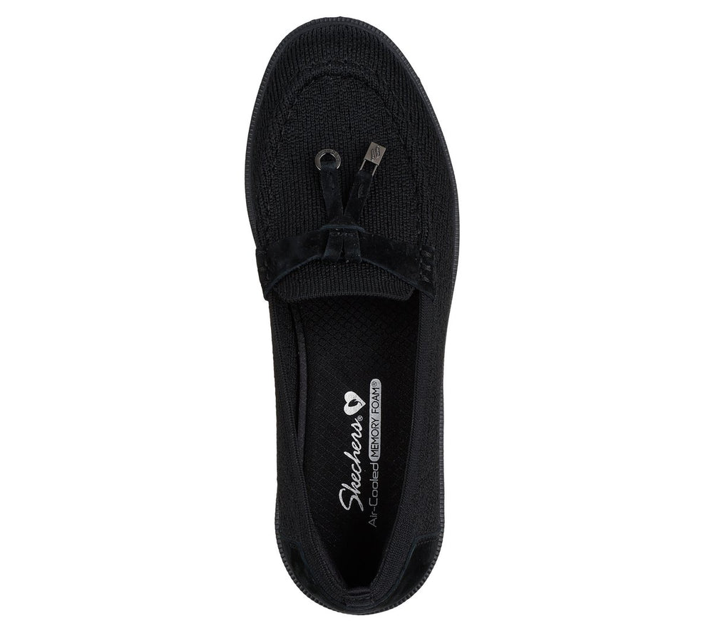 Cleo Taylor - Alluring Adventure | Skechers