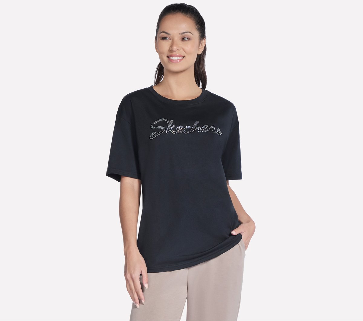 Script Diamond Studded Short Sleeve Tee | Skechers
