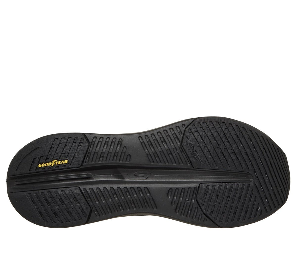 Slip-ins: Max Cushioning Glide-Step - Advert | Skechers