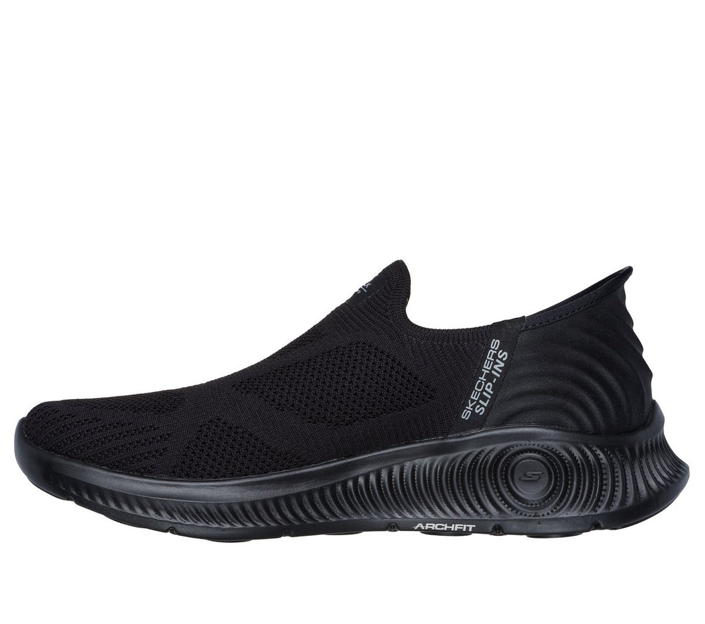 Slip-ins: GO WALK Anywhere - The Tourist | Skechers