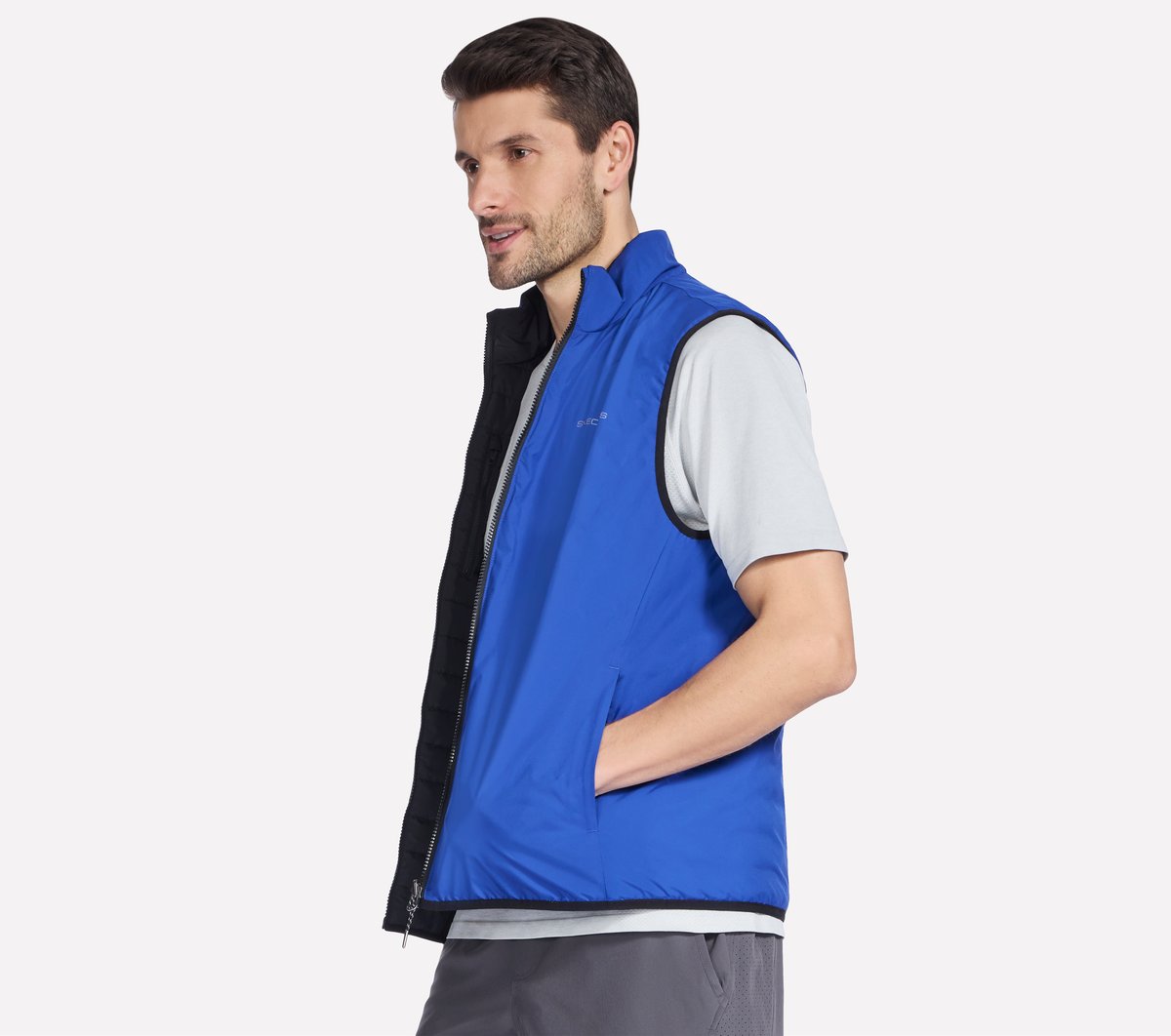GO SHIELD Cozy Fit Altitude Reversible Vest | Skechers