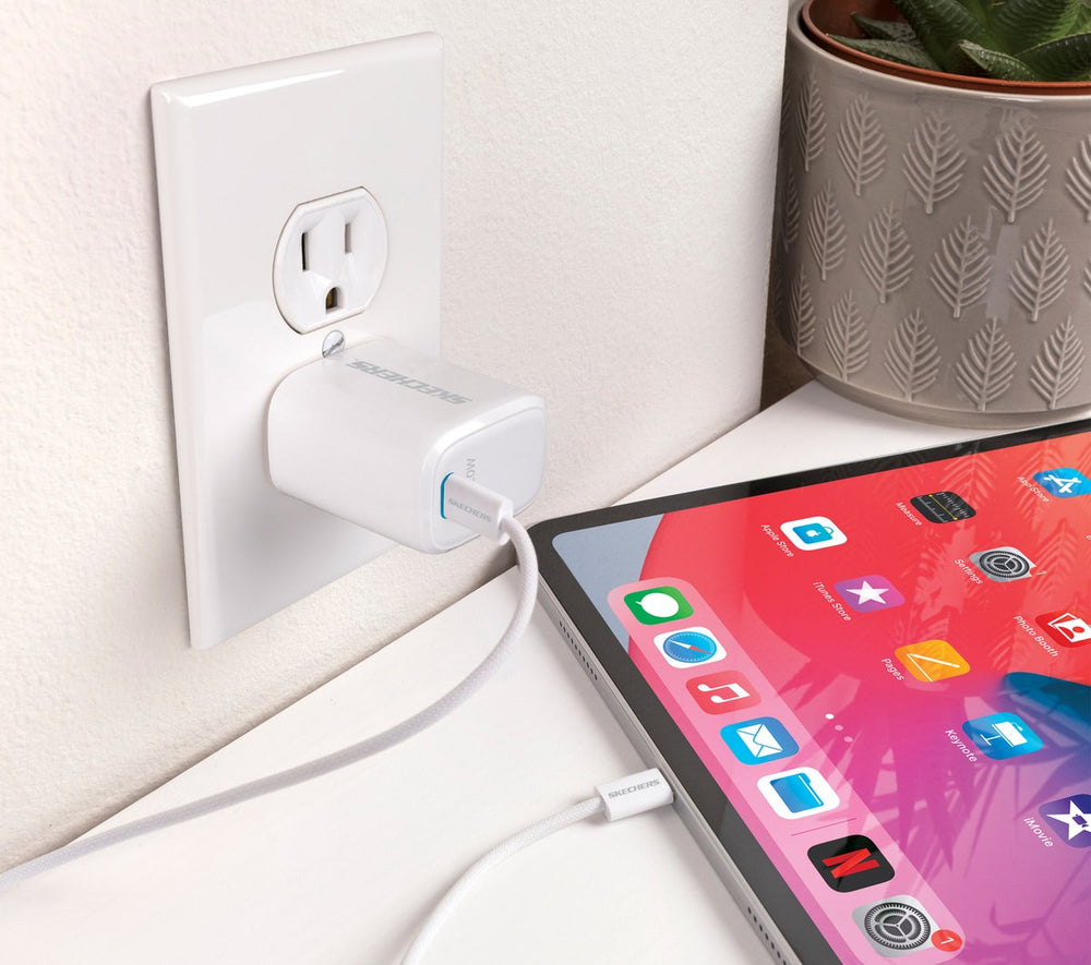 20W USB-C Wall Charging Kit | Skechers